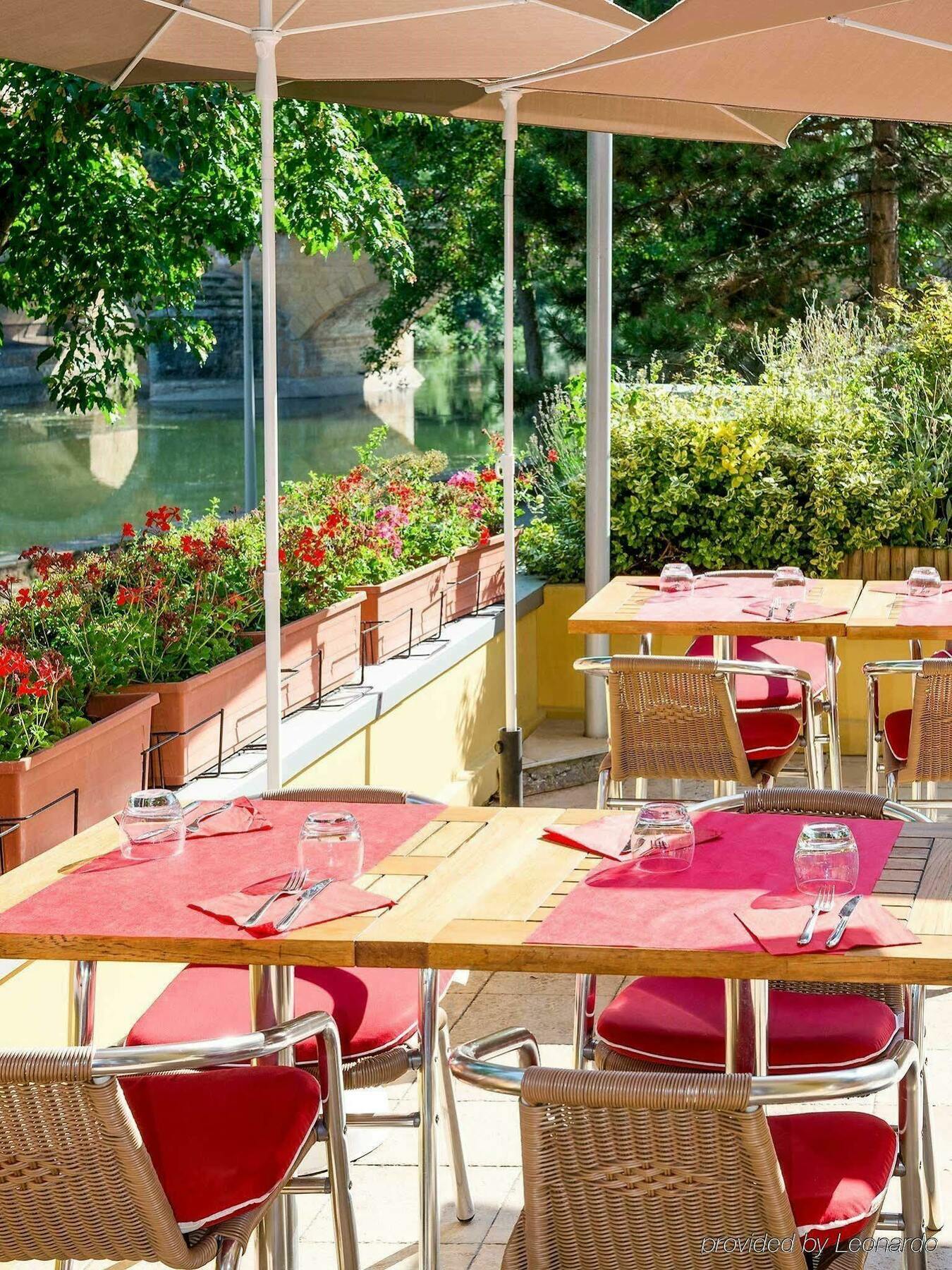 Hotel Ibis Metz Centre Cathedrale Exterior foto